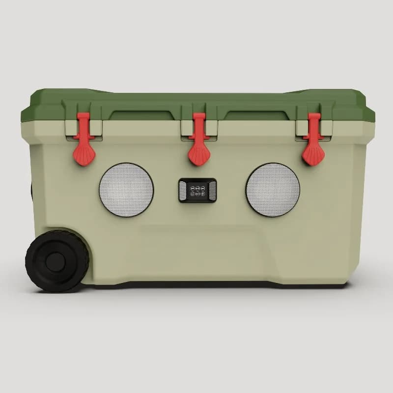 Large capacity outdoor picnic team building incubator