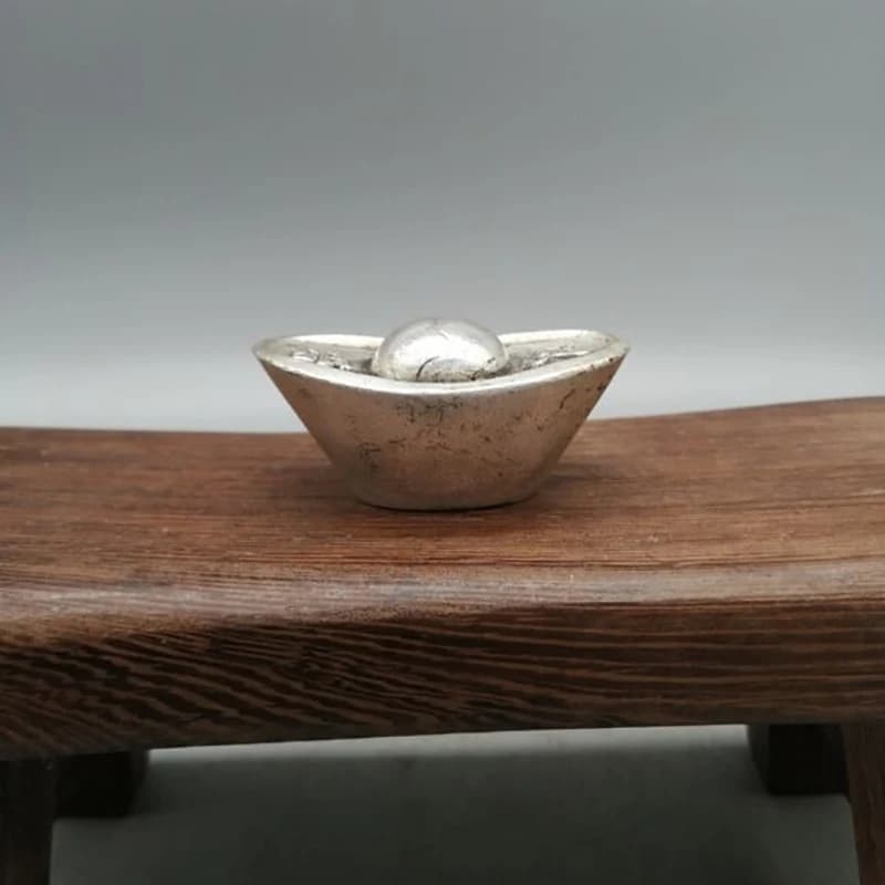 Antique Collectibles: Copper Ingot Artifacts, Decorative Ornaments, Silver Ingots, Copperware