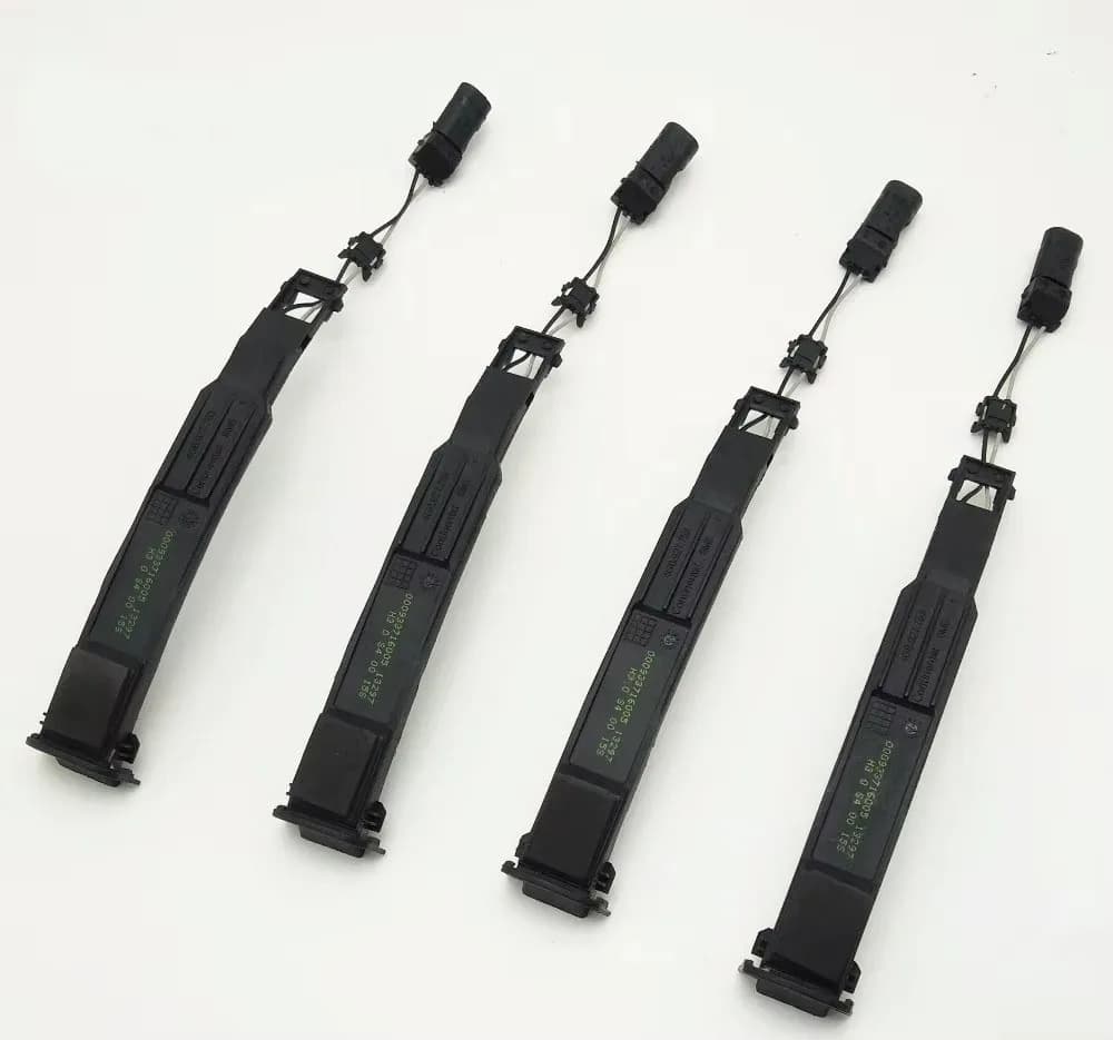 Car accessories 4PC for Audi A1 A4 A5 A6 A7 A8 Q5 B9 Q9 Q3 Q7 Kessy door handle outer sensor Pins switch 4g8 927 753