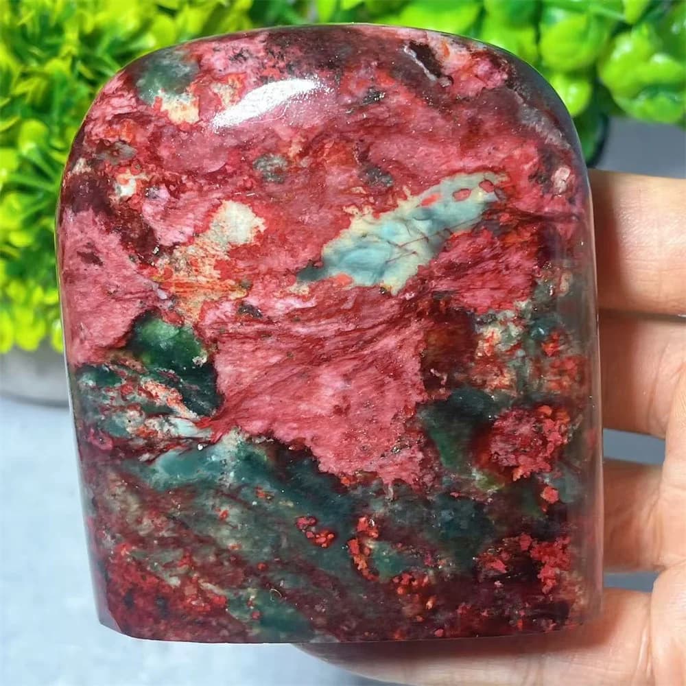 Crytal Natural Peach Blossom Jade Blood Free Form Stone Quartz Meditation Gemstones Specimen Mineral Carving Spiritual Home Deco