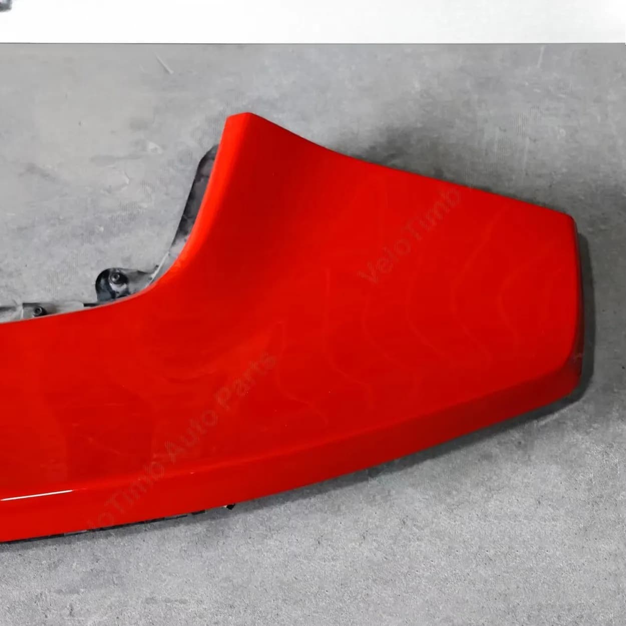 Rear Spoiler Wing for 488 GTB Pista Spider Trunk Lid Mounted Aerodynamics 86130811 Original in Good Condition