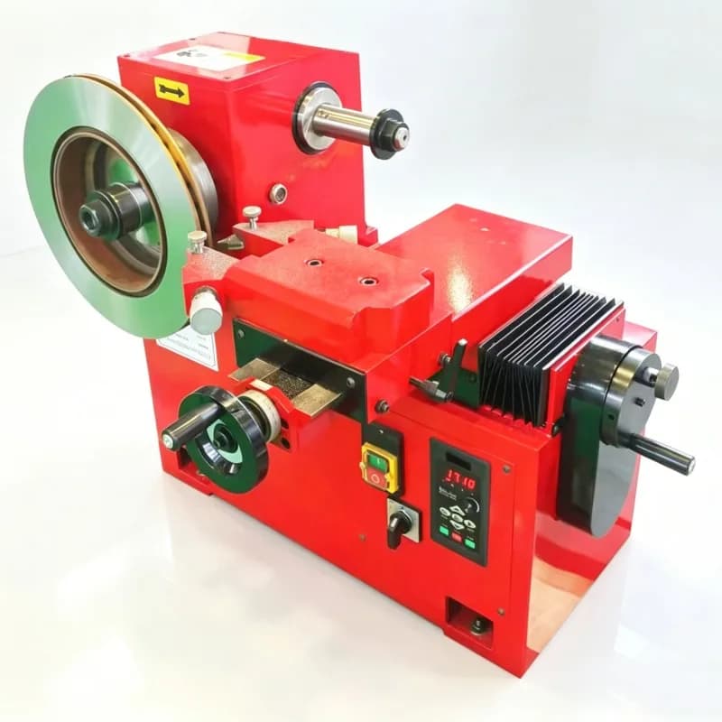 Automobile brake drum disc lathe