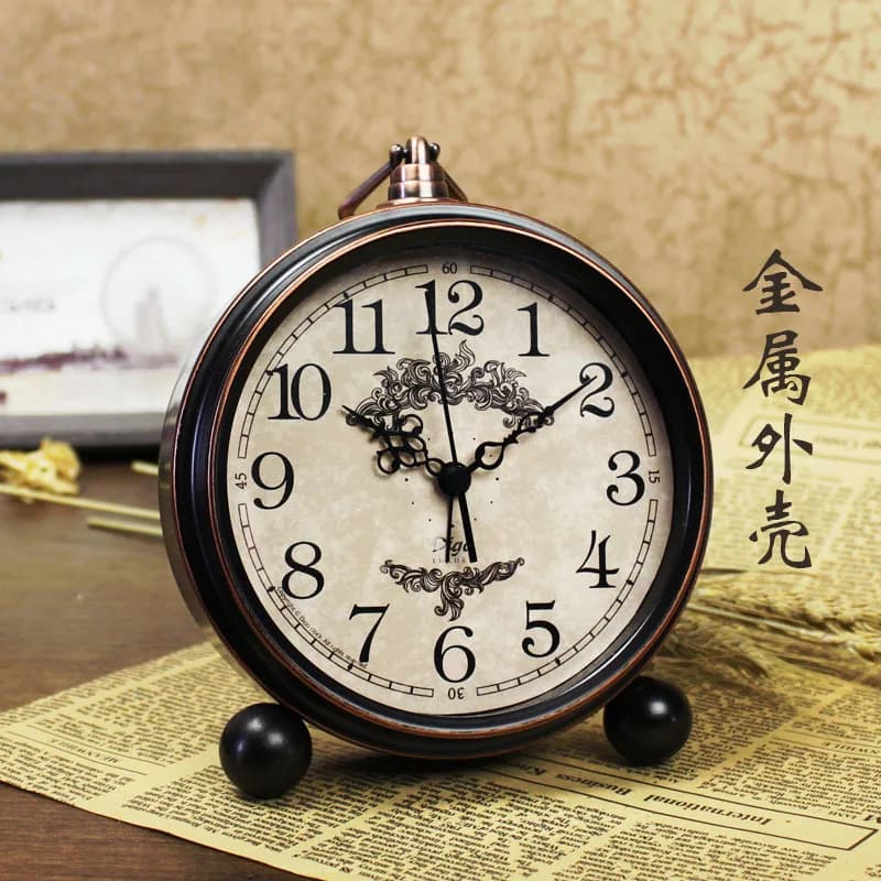 CX Creative Clock Products Desk Clock Retro Alarm Clock, Home Light Luxury