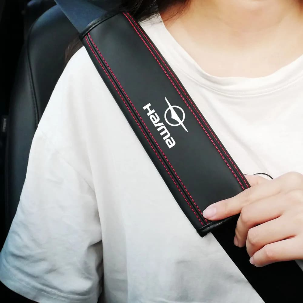 1 Pcs Car Seat Belt Leather Safety Belt Shoulder Cover Shoulders Pads Case for Haima S5 M6 S7 M8 C3 E5 C2 E1 6P E3 3 V70 M3 8S