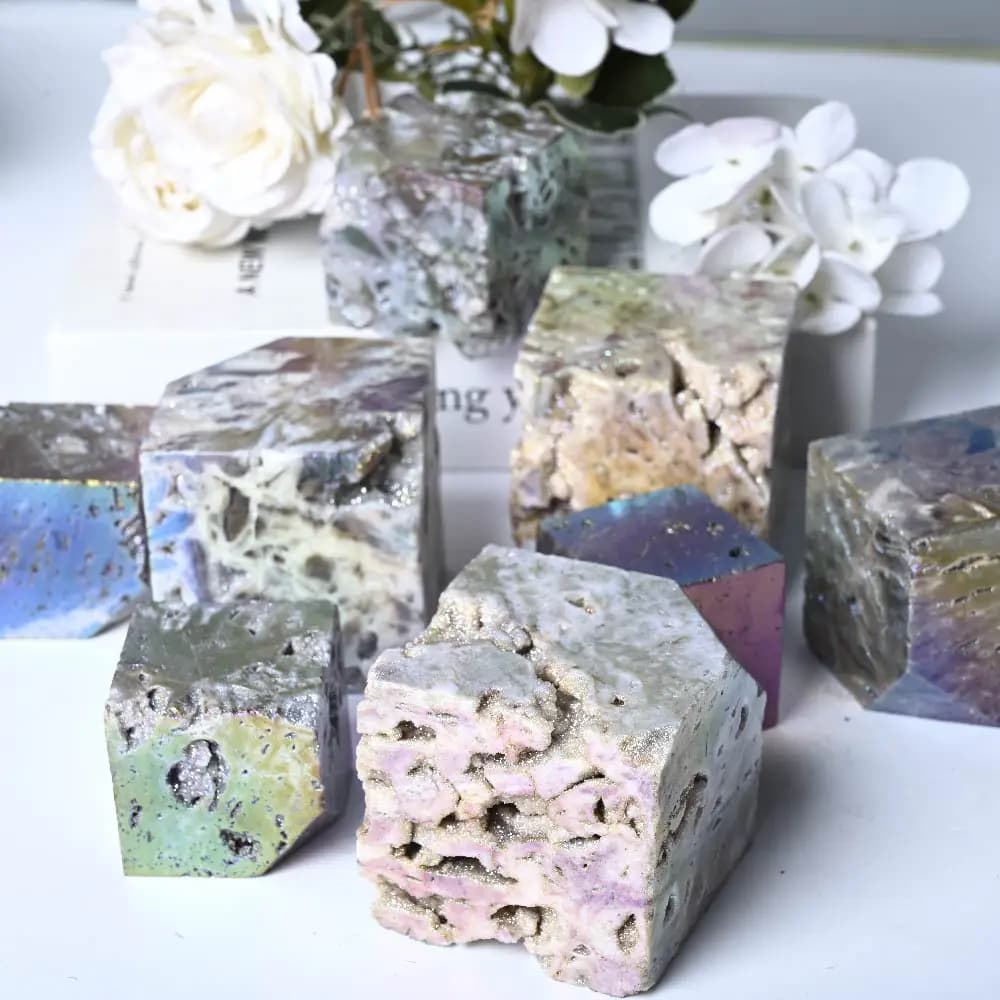 Artificial Aura-Coated Natural Sphalerite Crystal Cube Bohemian Natural Stone for Home/Office Decor Gift for Mother's Day