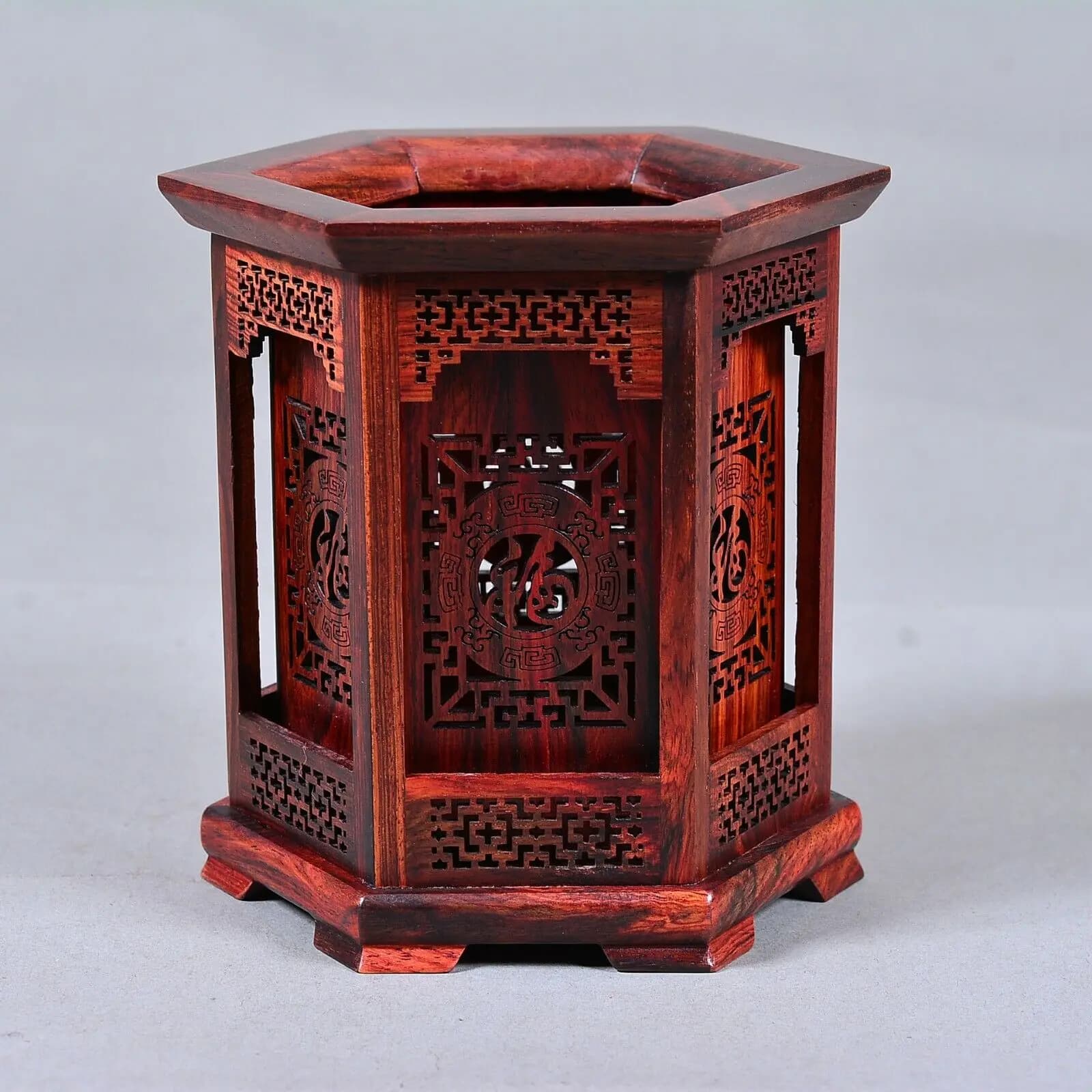 China Red suanzhi  Wood carving Flower Pattern Pen Container Brush Pot Pencil Va