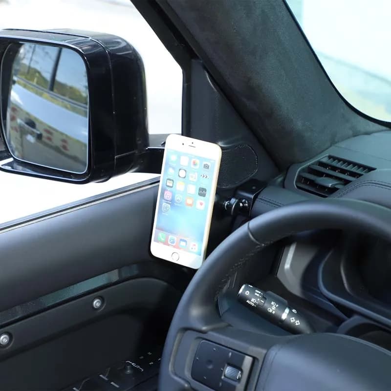 For Land Rover Defender 90 110 130 2020-2025 Car Dashboard Mobile Phone Holder Navigation Bracket Interior Car Accessories