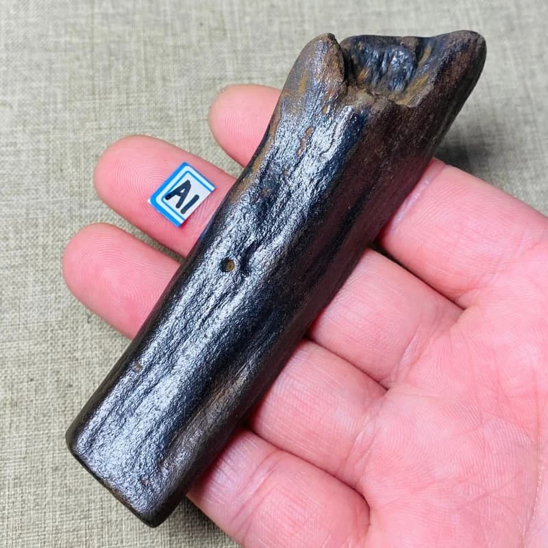 Natural Stick Specimen Genuine Cosmic Mineral Collectible for Rock Enthusiasts Home Decoration