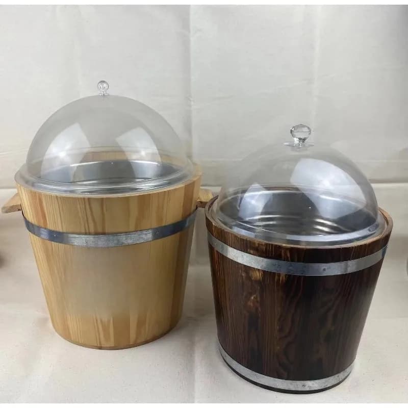 Supermarket wooden storage buckets with plastic lids for drying food buckets for water and packaging purposes