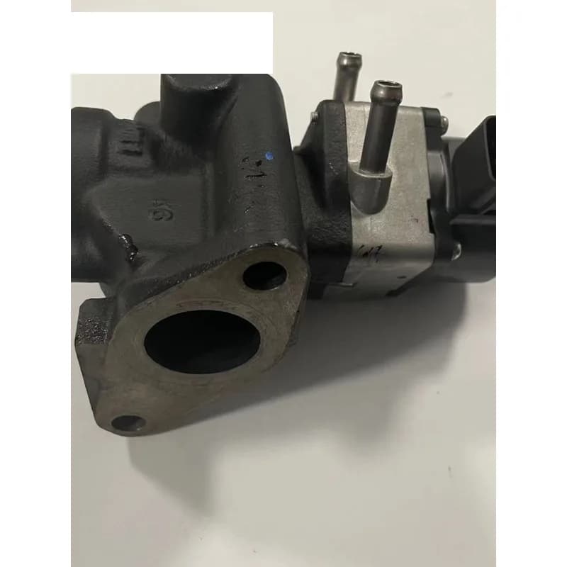 70/82/85/880/1180 Harvester Parts Engine Exhaust Gas Recirculation EGR Valve Assembly