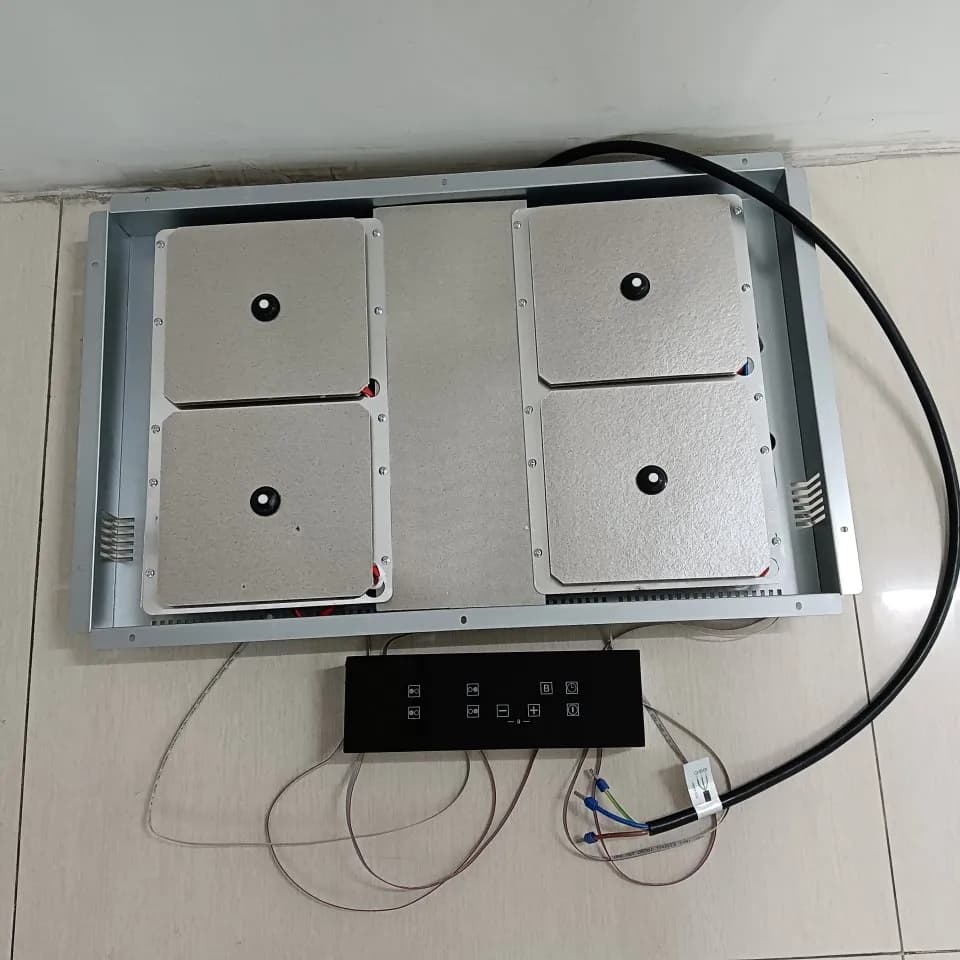 2026 New Design      Four Burners FLEX ZONE Hidden Induction Cooker Invisible Induction Hob Cooktop