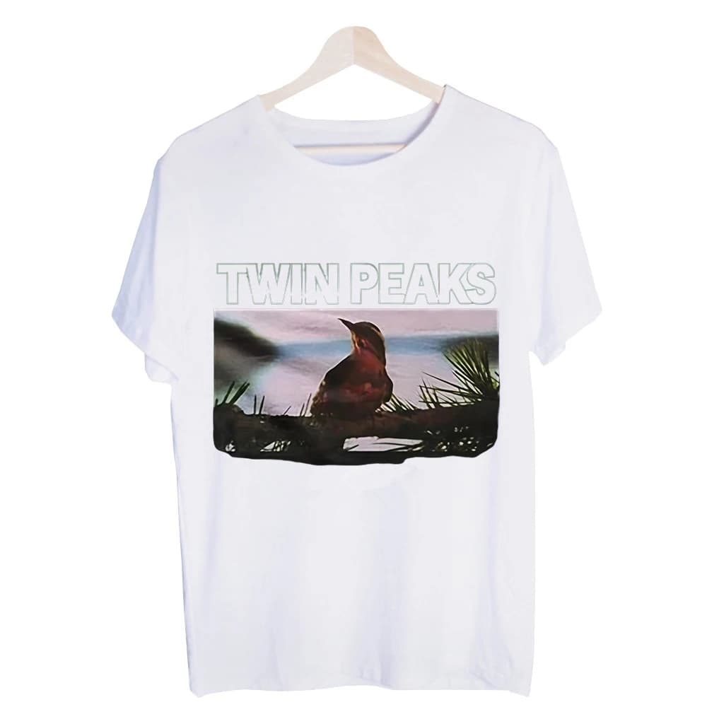 Men's Bird and Nature Scene Graphic Tee, Short Sleeve Crew Neck T-Shirt for Casual Daily Wear and Summer Outfits