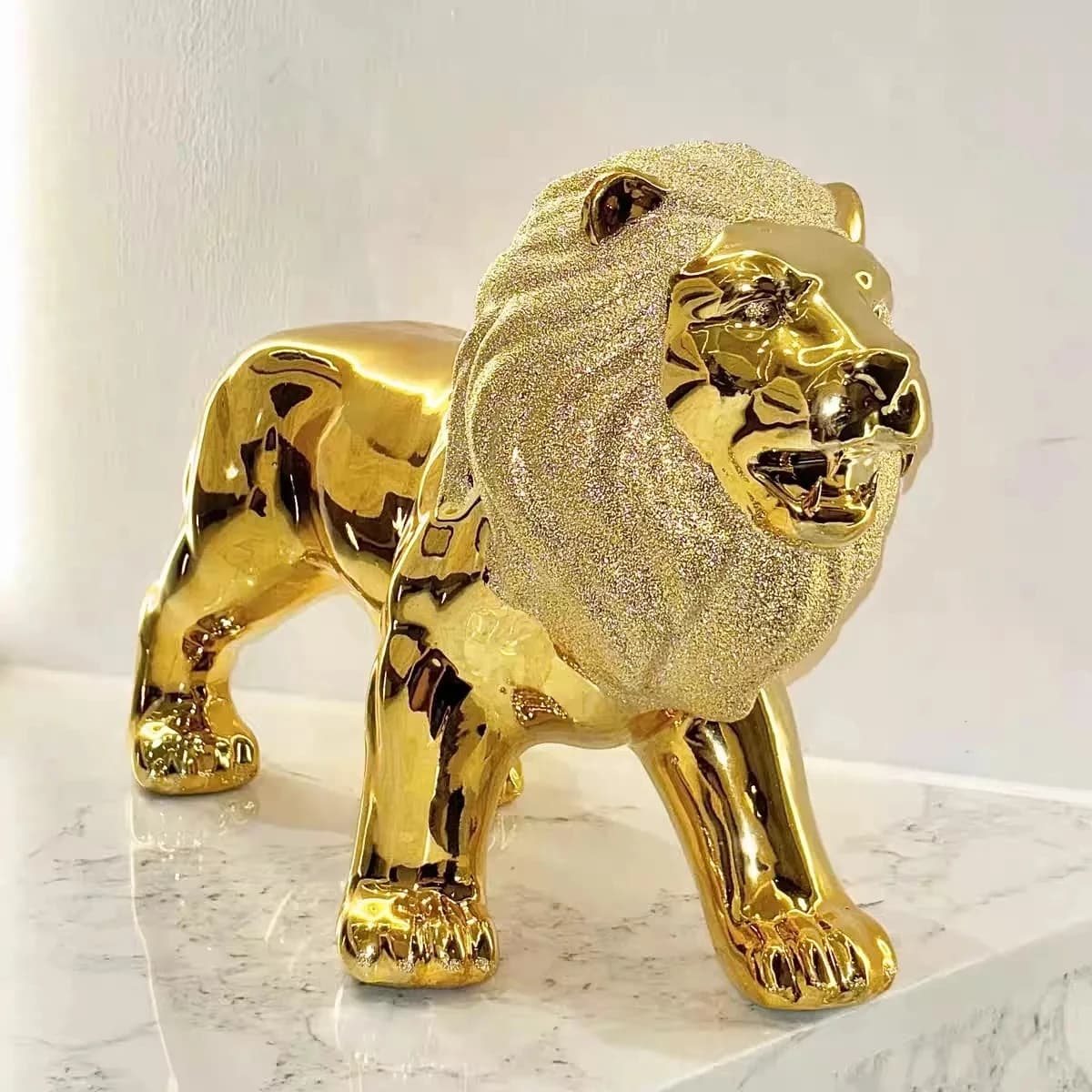 35CM Gold Animal Decor Lion Ceramics Decor Statue Home Decor Creative Simulation Statue Ornament