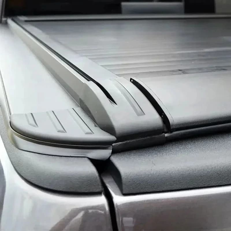 High Quality Original Style Manual Roller Shutter Tonneau Cover 4X4 Off Road Parts