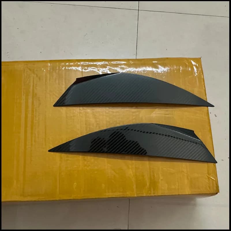 For Nissan Sentra 2016-2019 Headlight Eyelid Eyebrow Decorative Cover Sticker Trim Auto Accessory for Enhanced Vehicle Look