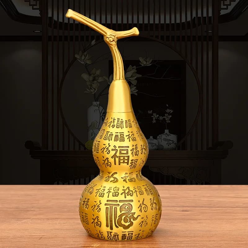 Brass gourd ornament with opening lid, hollow copper gourd ornament, decorative craft for living room and wine cabinet