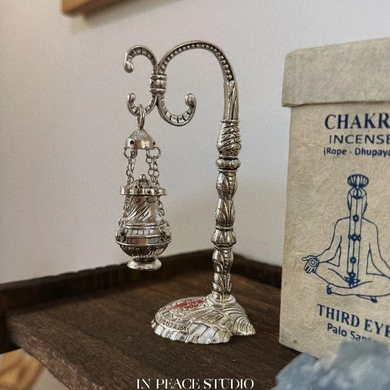 Vintage Silver Hanging Stove Medieval Knight Old Style Aromatherapy Stove Mysterious Decorative Gift Home Decor Photo Props