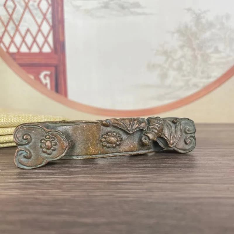 Antique Miscellaneous Items: Bat, Ruyi Pixiu - Vintage Style Decorative Pieces for Home Living Room Study and Desktop