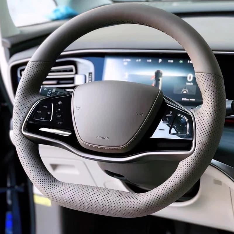 For Denza D9 Genuine Leather Steering Wheel Cover Hand-Stitched Accessory