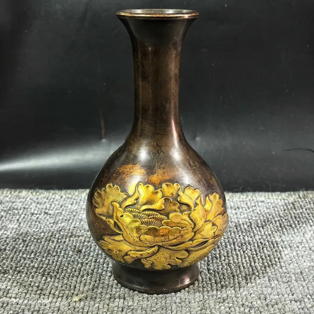 Pure copper gilt peony flower craft ornament exquisite collection pulp mellow type complete weight about 480