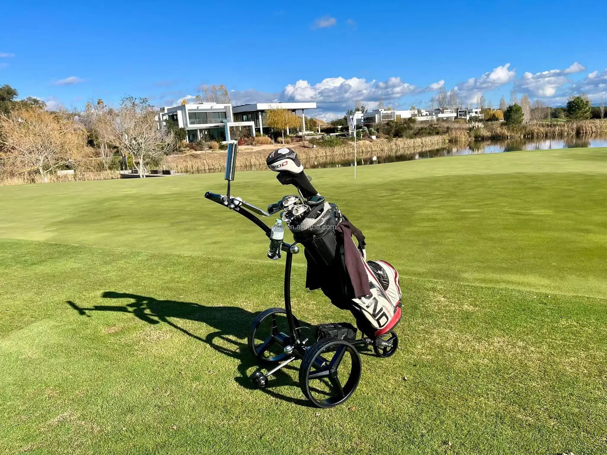 Max300 Remote Control Electric  Golf Trolley