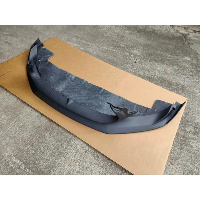Automotive Modification OEM Style Matte Dry Carbon Fiber Front Lip Front Shovel Suitable for Maserati MC20