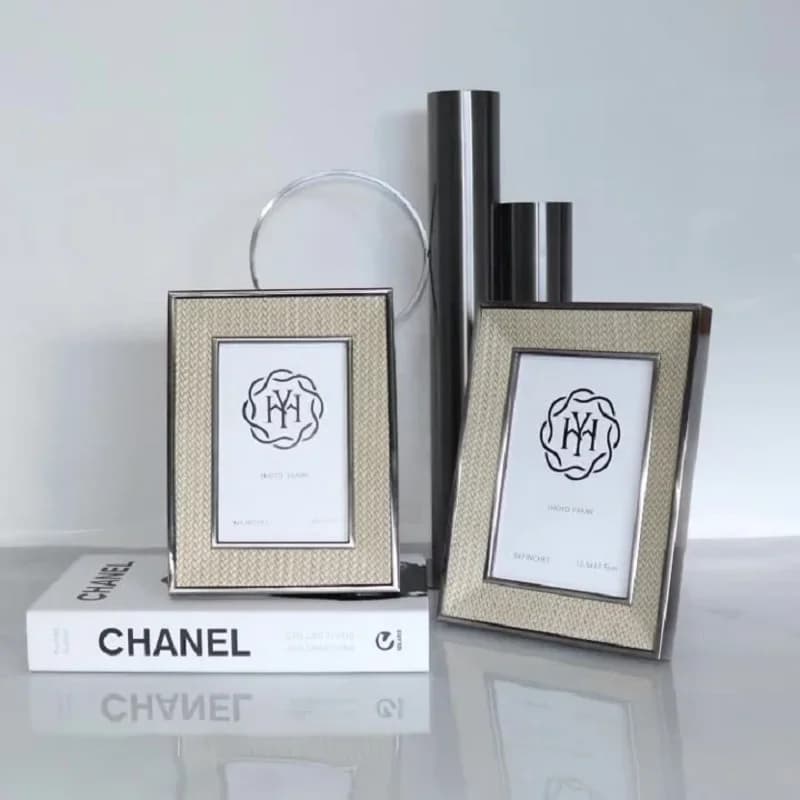 Luxurious Woven Leather Picture Frame Stylish Tabletop Display for Living Room Home Office Décor Elegant Photo Frame