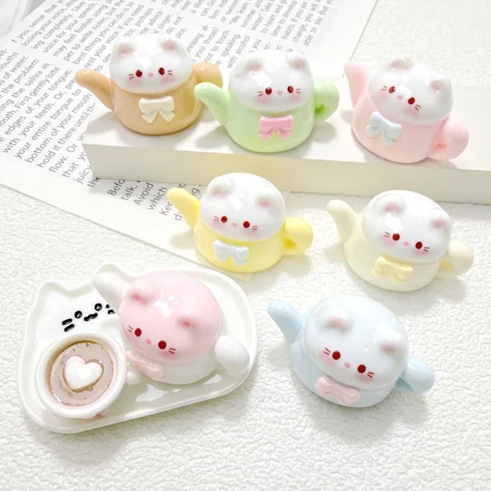 Cartoon 3D Mini Resin Cat Bottle Figure Cabochon for DIY Home Phone Case Decoration Jewelry Making Craft Supplies Miniatures