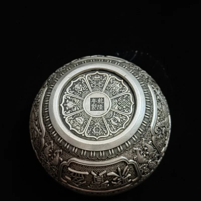 Antique-Style Pure Copper Silver-Plated Qianlong Era Wealth-Attracting Cornucopia with Qilin Relief for Living Room Decoration