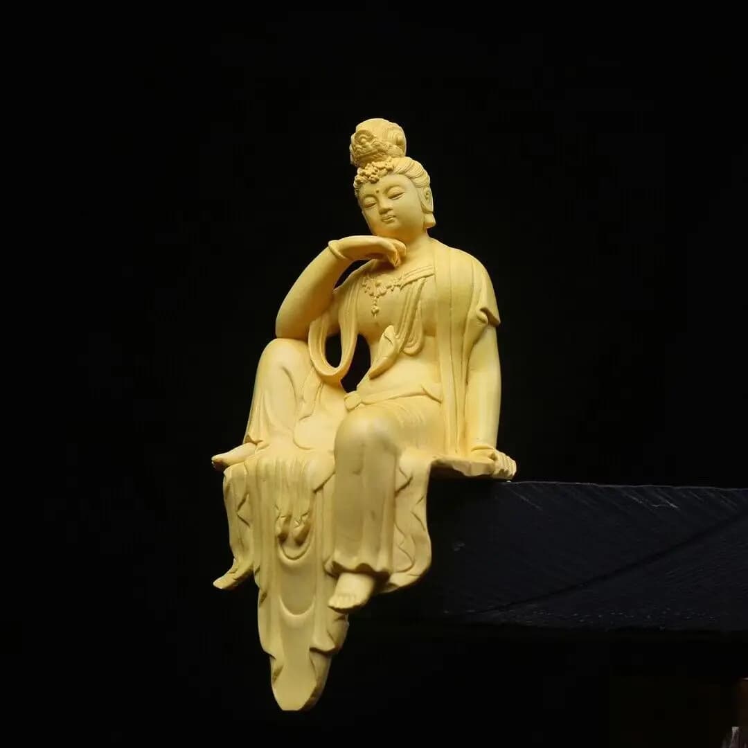 Chinese Boxwood Wood Hand sculpture Guanyin Kwan-yin buddha Statue Home Decorations