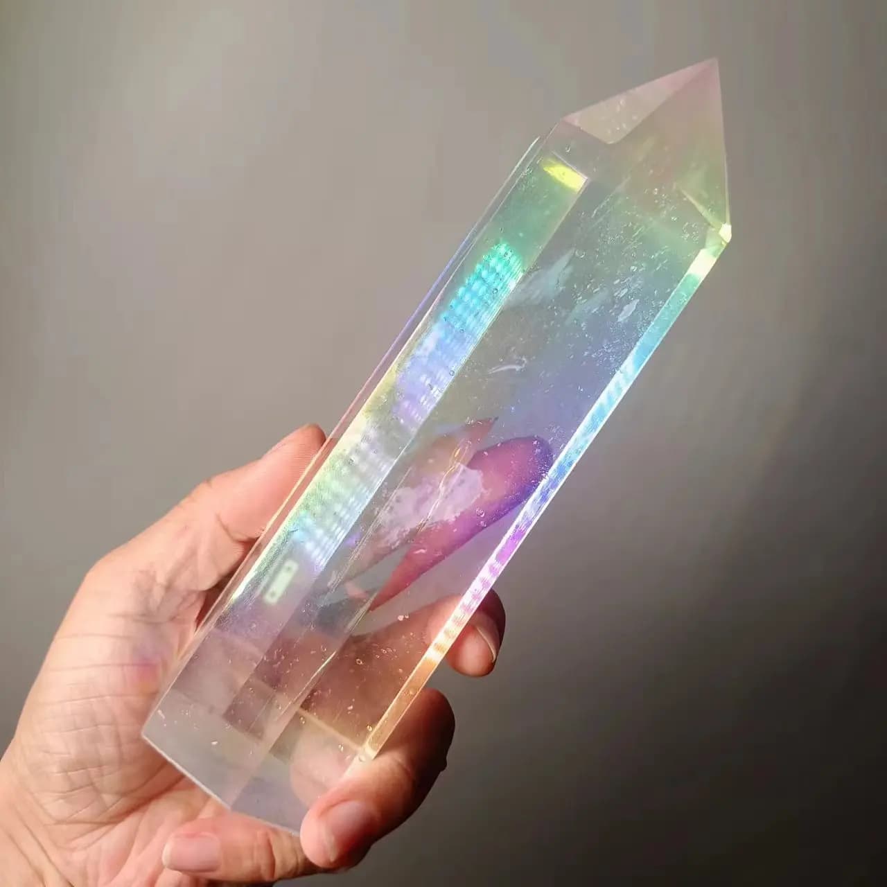 Beautiful Transparent aura  Smelting Stone Tower,Crystal Cast Stone Halo Wand,Colored Halo,Energy Healing,Reiki Healing Tower