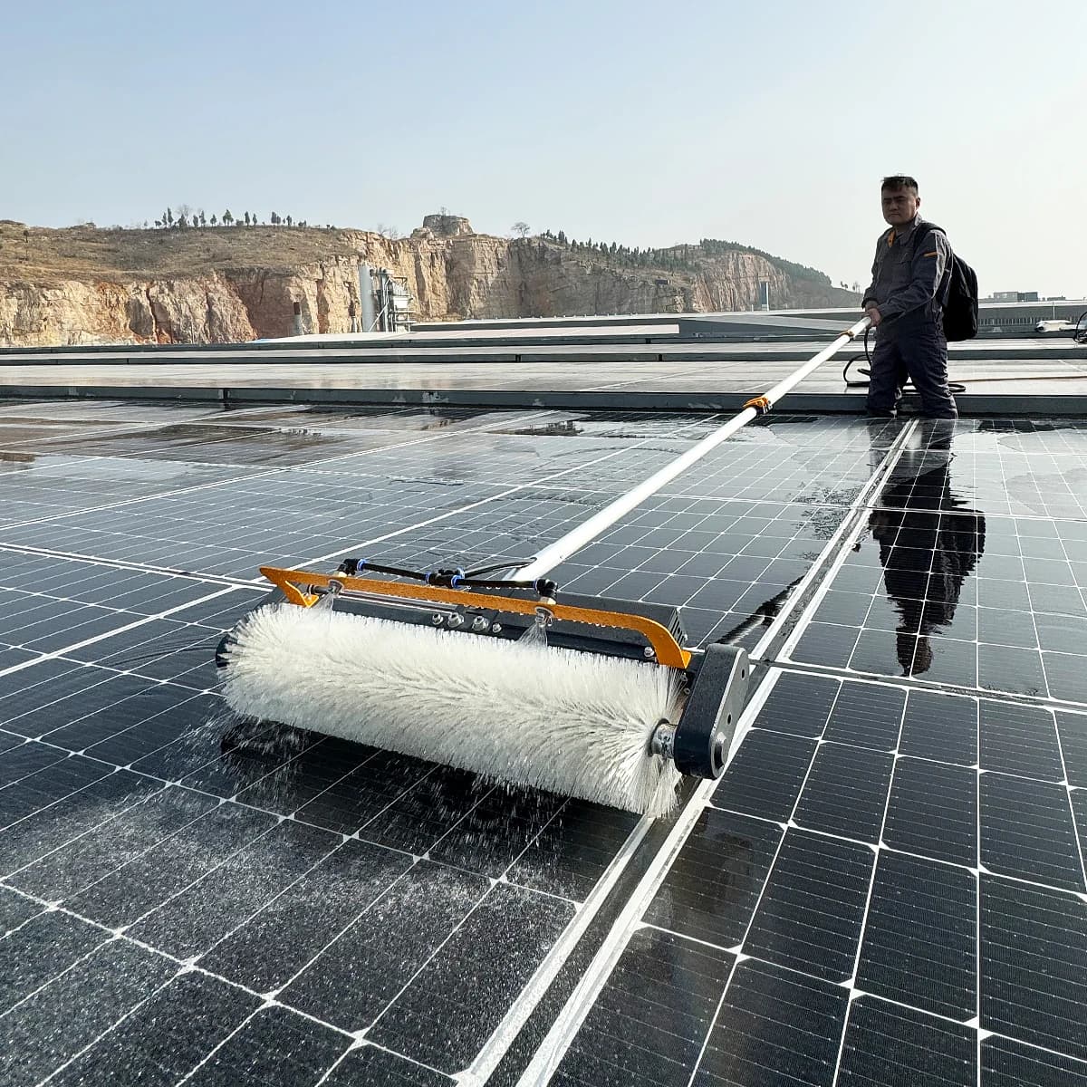 Factory AC Power 5.5M   roller head  photovoltaic  brushless motor waterproof solar panel cleaning Brush