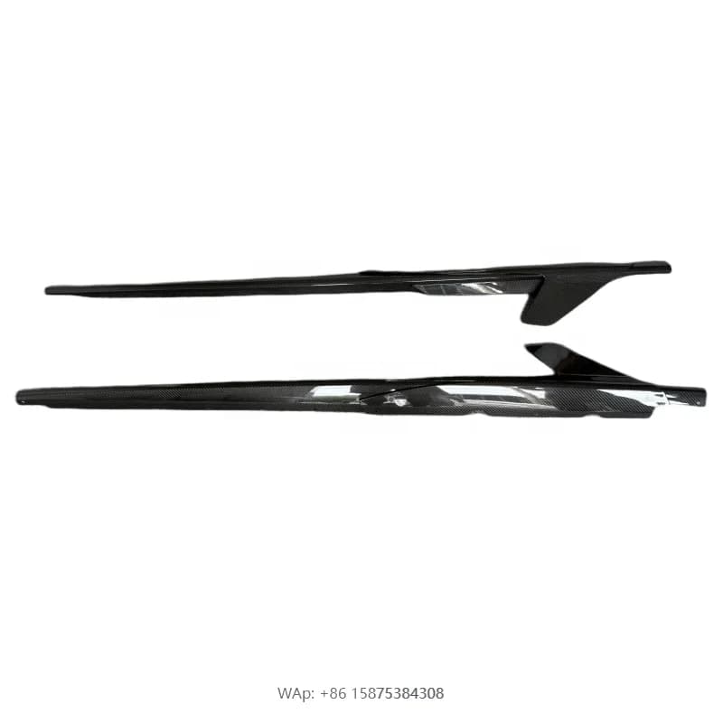 High Quality Cap Style Carbon Fiber Side Skirt for R8 2021-2023