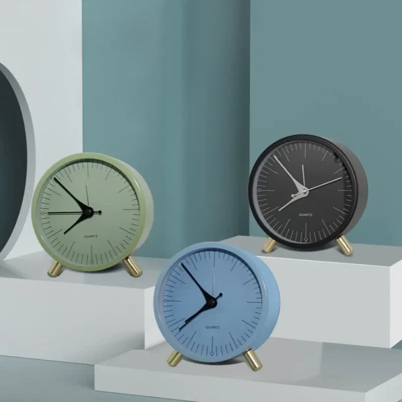 European Metal Quartz Alarm Clock Creative Simple Children's Alarm Watch Bedside Table Decorative Clock Silent Sweep Seconds