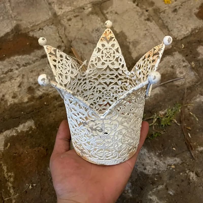 2026 Wrought Iron Crown Furniture Ornament Living Room Desktop Entrance Decoration Home Decor Accessories Christmas Decorations