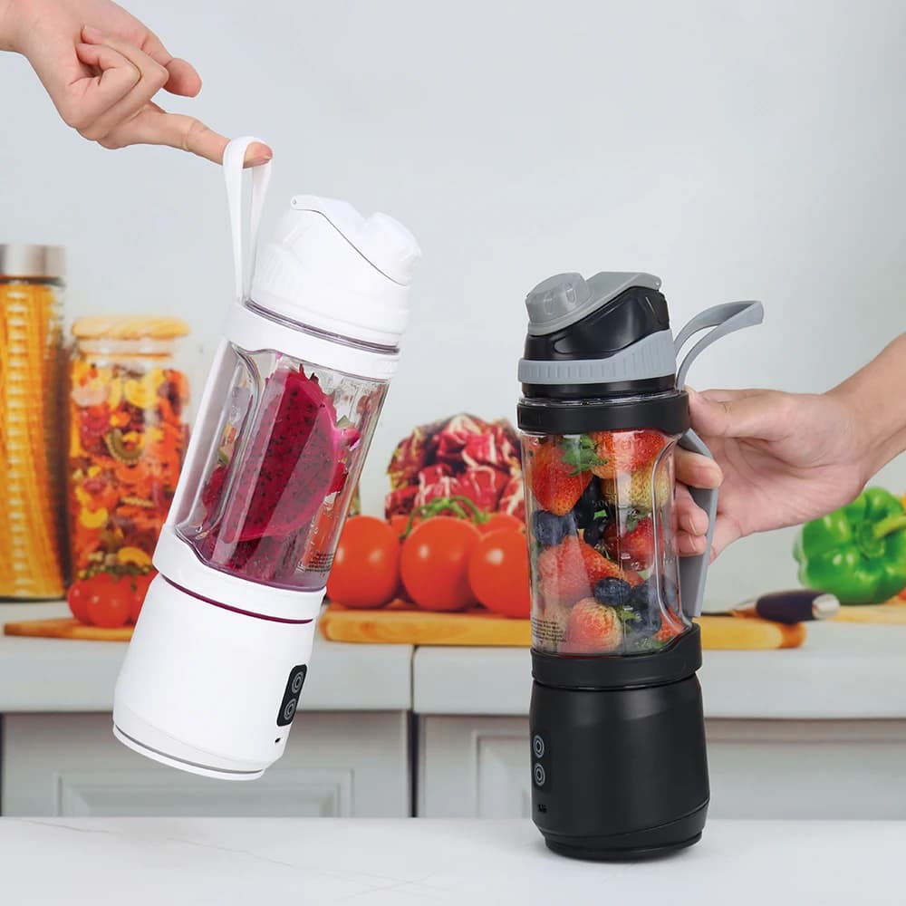 New Arrival 700ml 6 Blades Stainless Steel Powerful Blender USB Recharging Automatic Electric Blender for Kitchen