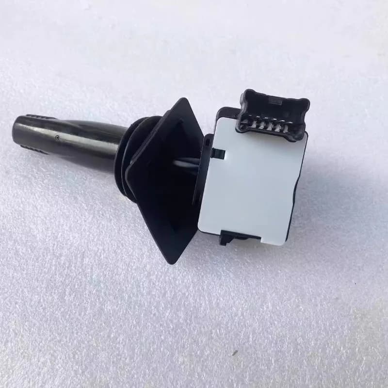 1PC For Komatsu forklift accessories FD20~30-16/17/15 gear shift switch 3EB-56-43220