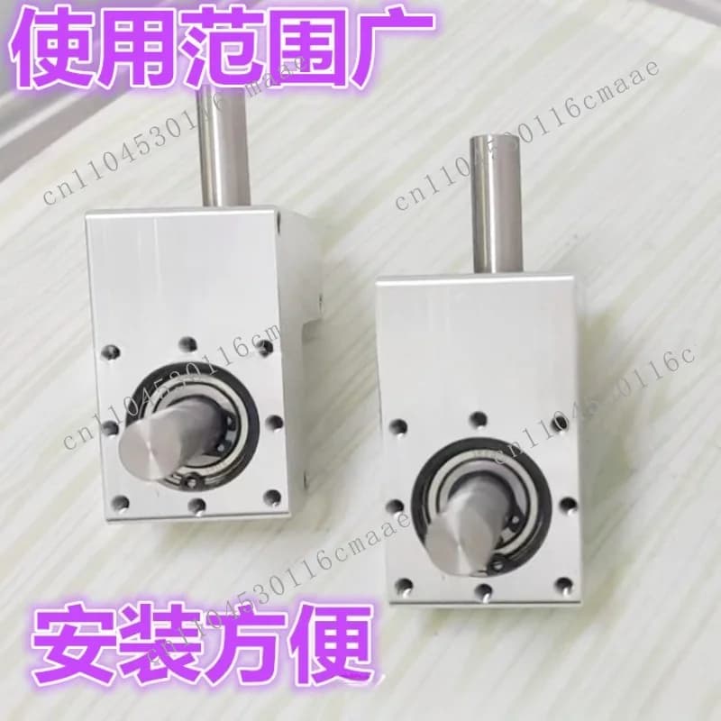 Small speed ratio 1:1 spiral bevel gearbox right angle commutator 90 degree converter output shaft diameter 12mm