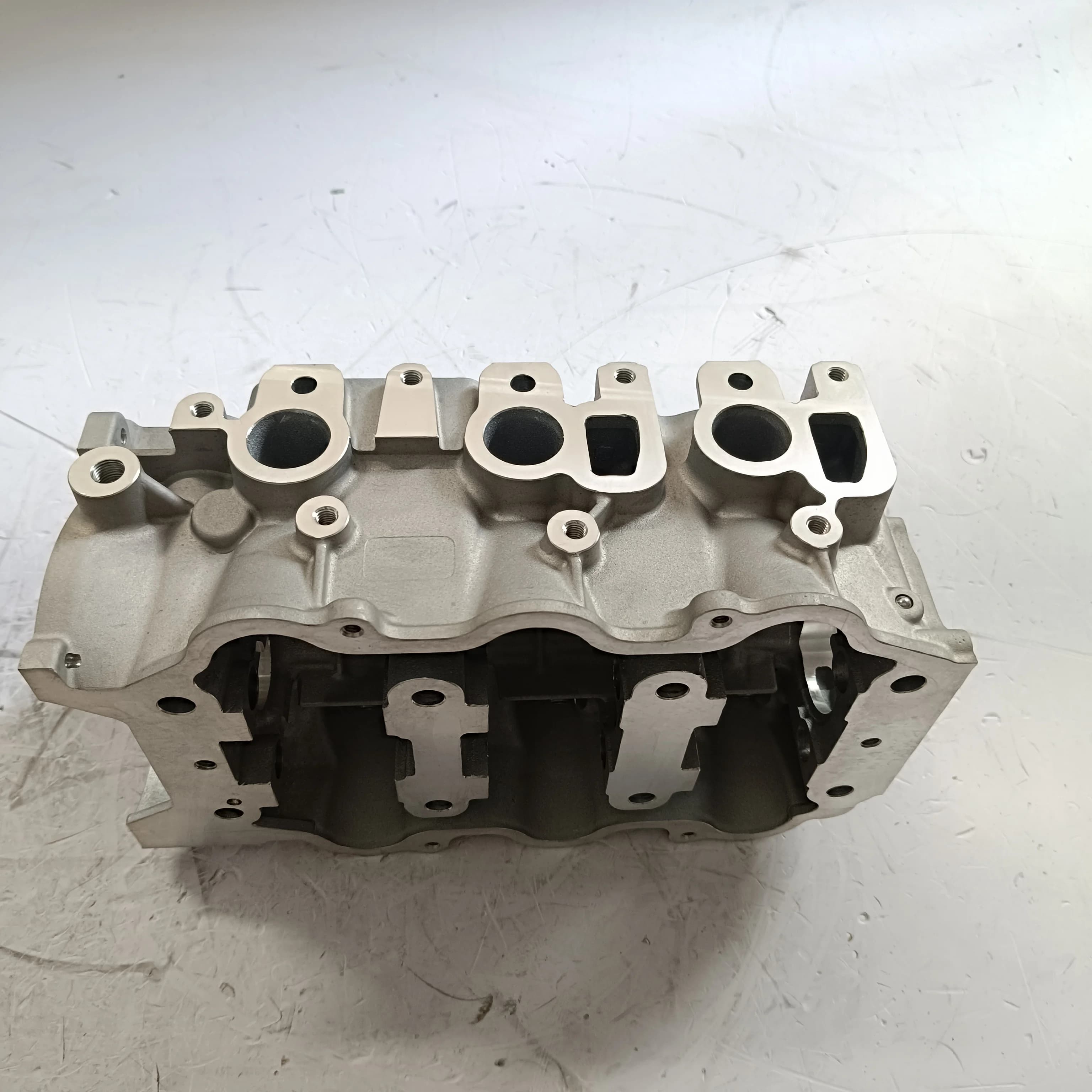 Auto Parts Factory Price 376Q Cylinder Head For Daihatsu G100 TJ7100