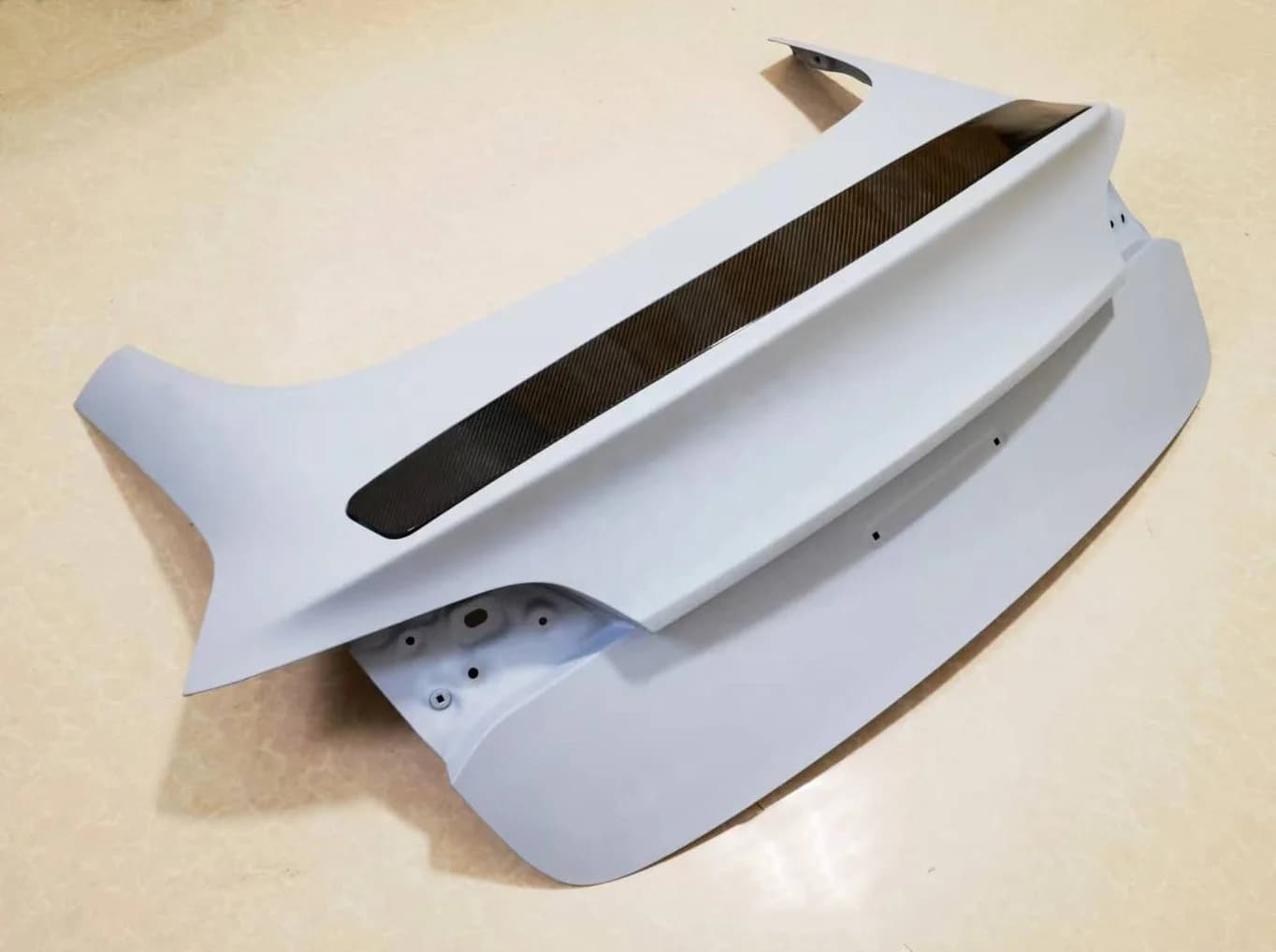 Model 3 Y Electric Automatic Trunk Spoiler Rear Tail Wing Carbon Fiber Car Modified Accessories for T*sla Model 3 Model Y