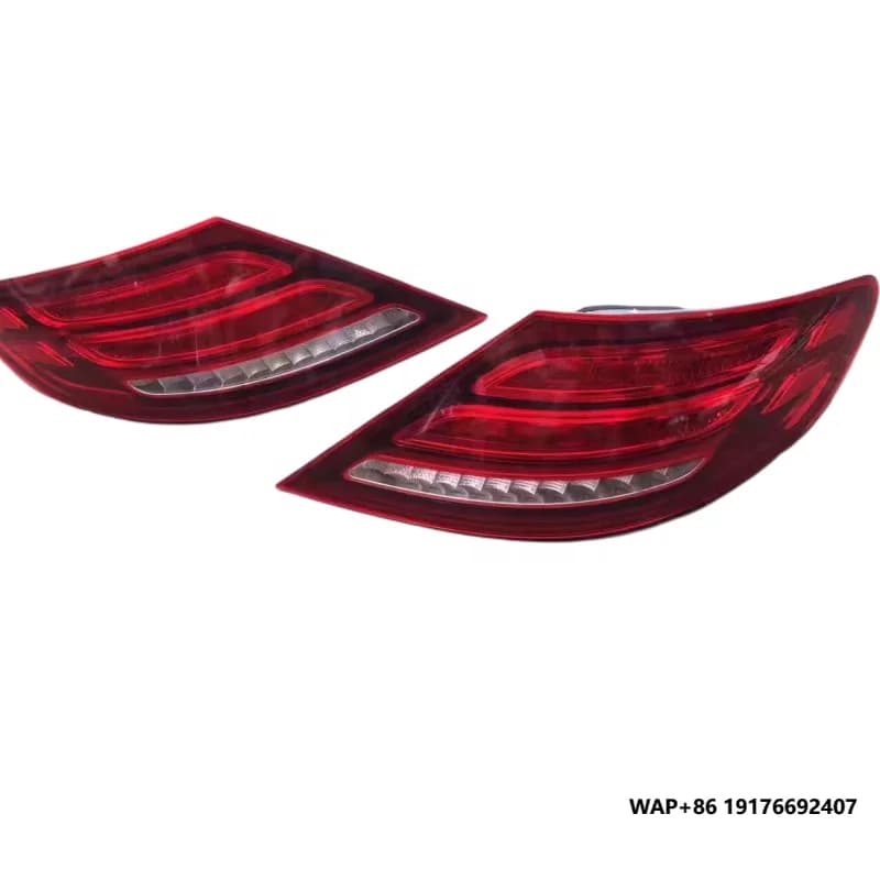 Auto Parts Auto Tail Lamp for Benz SLKCoupe W172 LED Auto Tail Lamp OE1729063900/1729064200