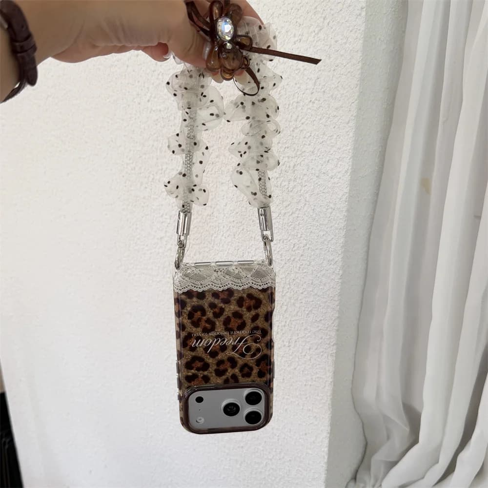Fashion Cute Cartoon Leopard Lace Phone Case for iPhone 18 17 Pro 16 Max 15 16 17 18 Pro Max Shockproof Cases With Chain Cover