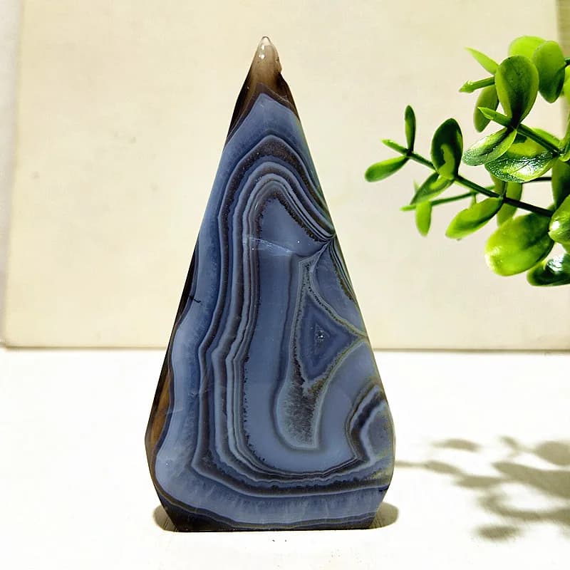 Natural Stone Blue Agate Crystal Freeform Point Spiritual Witchcraft Chakra Healing Crystal sHome Room Decoration