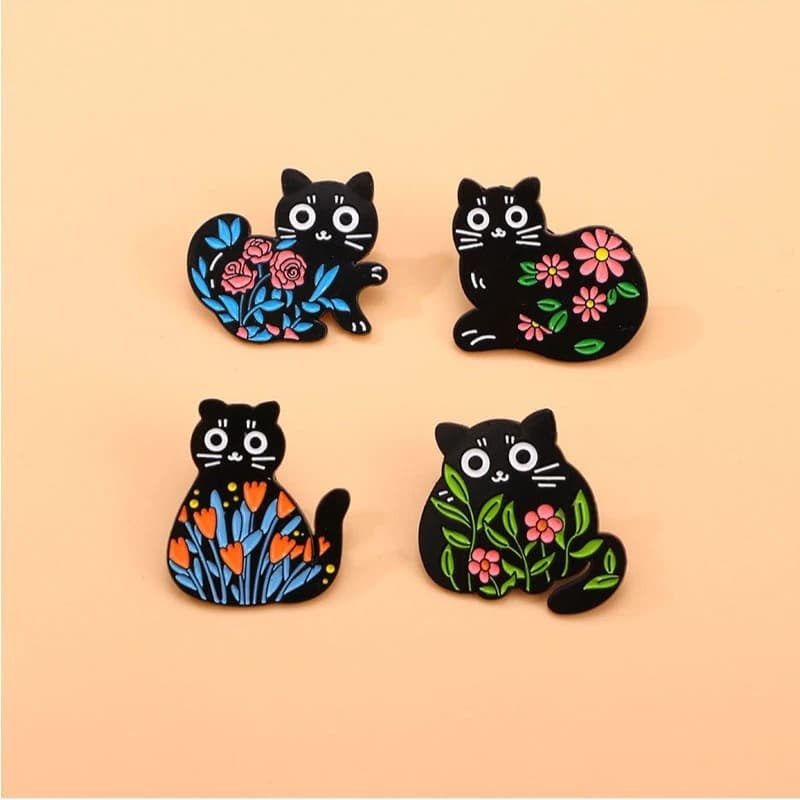 Cartoon Cute Black Cat Flower Alloy Brooch Fashion Gift Animal Badge Decoration Pins for Leisure Commute DIY Clothes Bags Hat