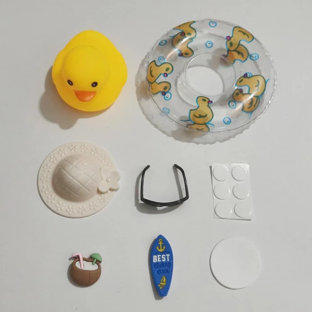Tropical Rubber Duck Car Ornament, Funny Beach Duck with Sunglasses, Coconut Float, Car Interior Decor, Dashboard Accessories