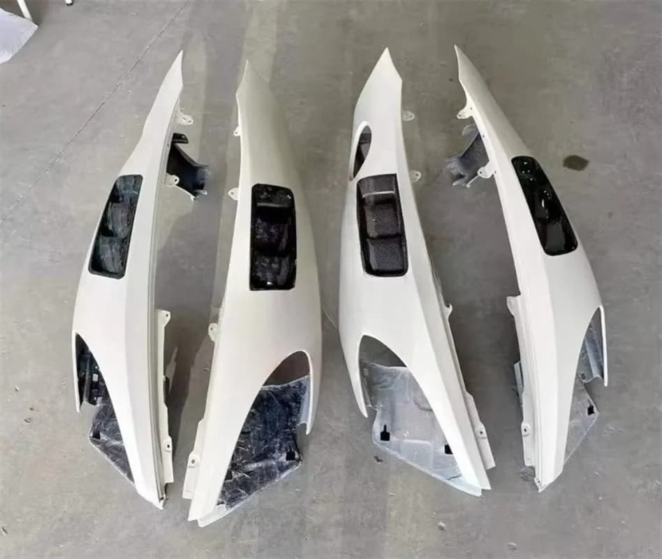 Lightweight GT4RS Style Dry Carbon Fiber Fenders for  718 Boxster Cayman Car Fenders