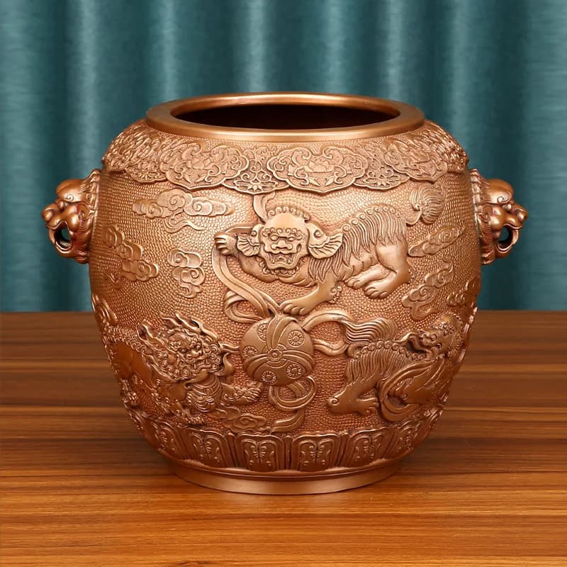 Copper cylinder ornament Lion playing ball cylinder Entrance Cornucopia Home decoration