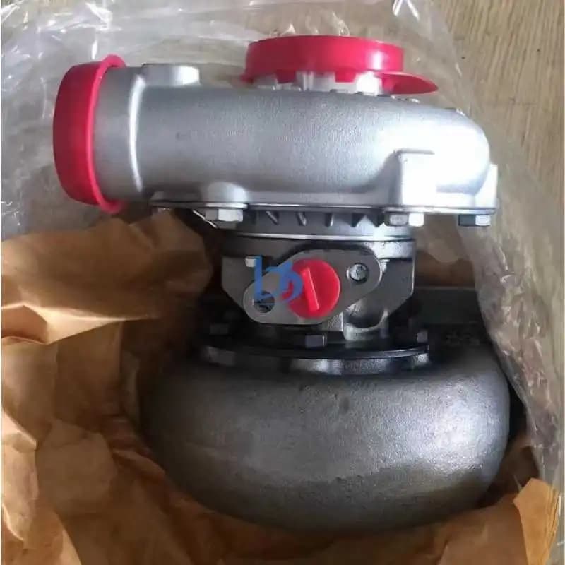 LANXIN Excavator Engine Parts PC120-5 Turbocharger 4D95 6205-81-8110 Supercharger