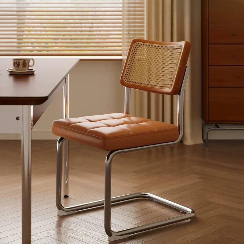 Home Ergonomic Luxury Dining Chairs Modern Restaurant Nordic Dining Chairs Accent Hotel Sillas Para Eventos Hotel Furnitue