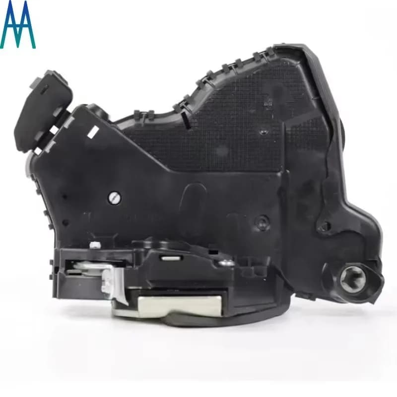 69040-0C050 69030-0C050 Auto Car Door Lock Actuator for Corolla Camry Prado RAV4 YARIS 69060-06100 69050-06100